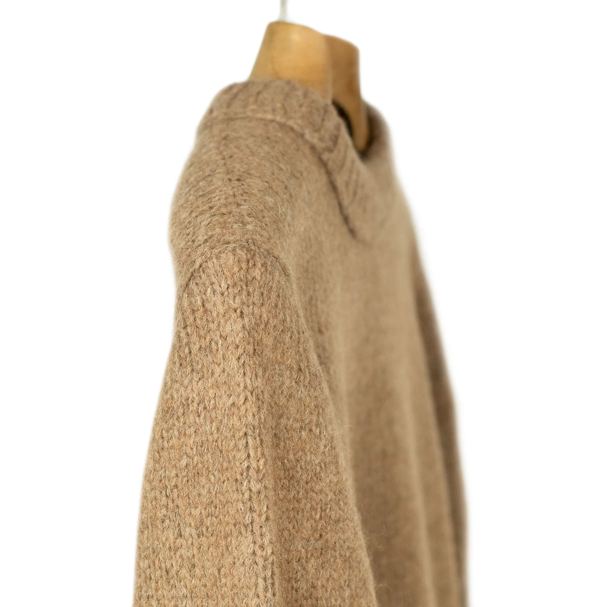 Aappio crewneck sweater in cassonade alpaca wool mix (restock)