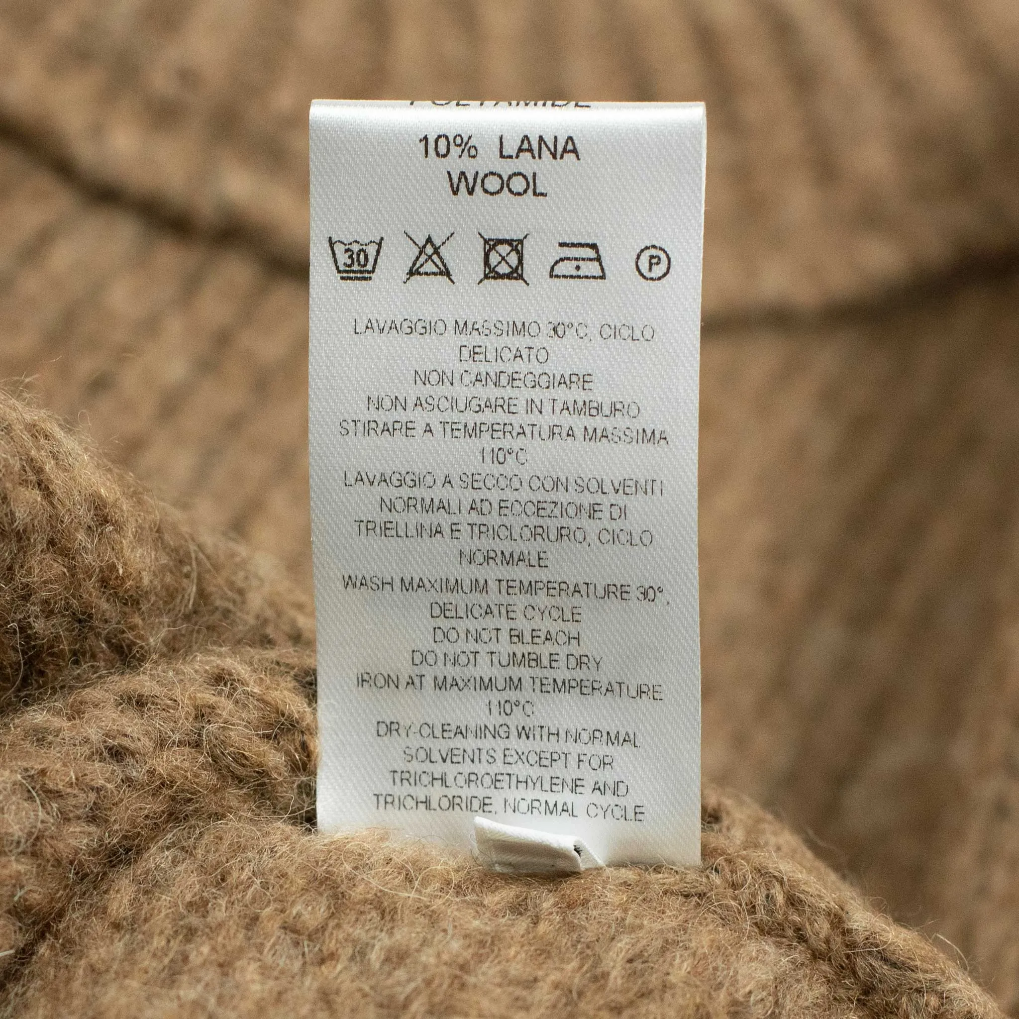 Aappio crewneck sweater in cassonade alpaca wool mix (restock)