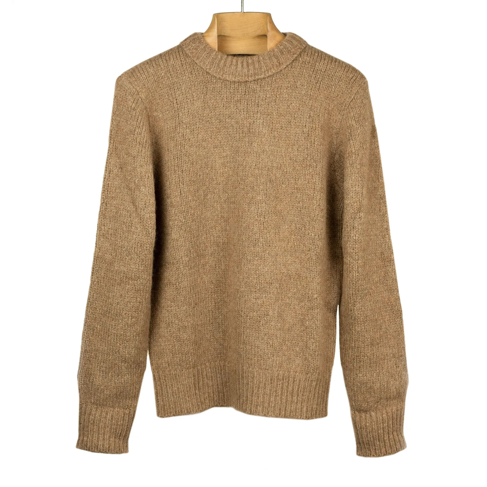 Aappio crewneck sweater in cassonade alpaca wool mix (restock)