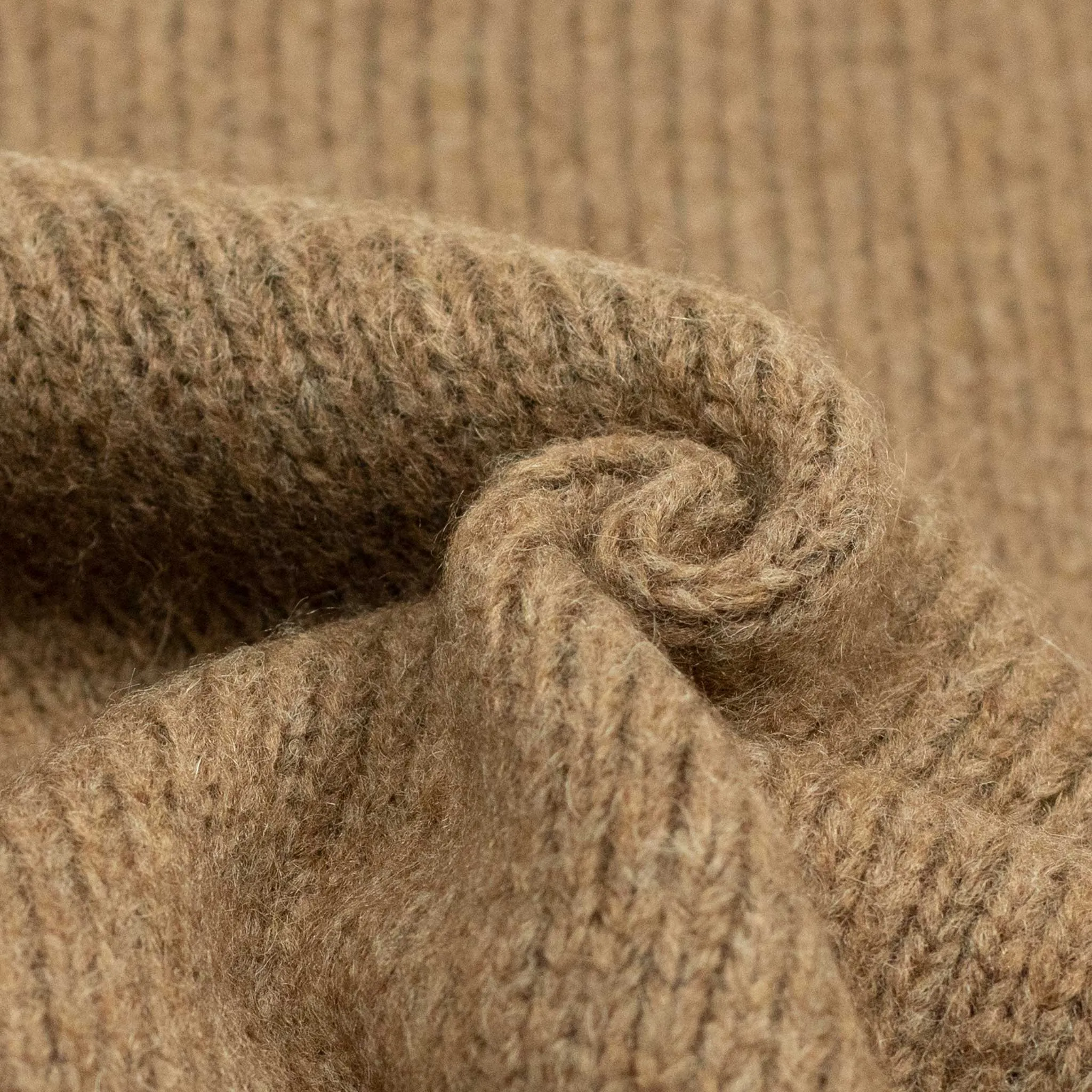 Aappio crewneck sweater in cassonade alpaca wool mix (restock)