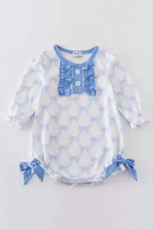 Blue bow ruffle bubble