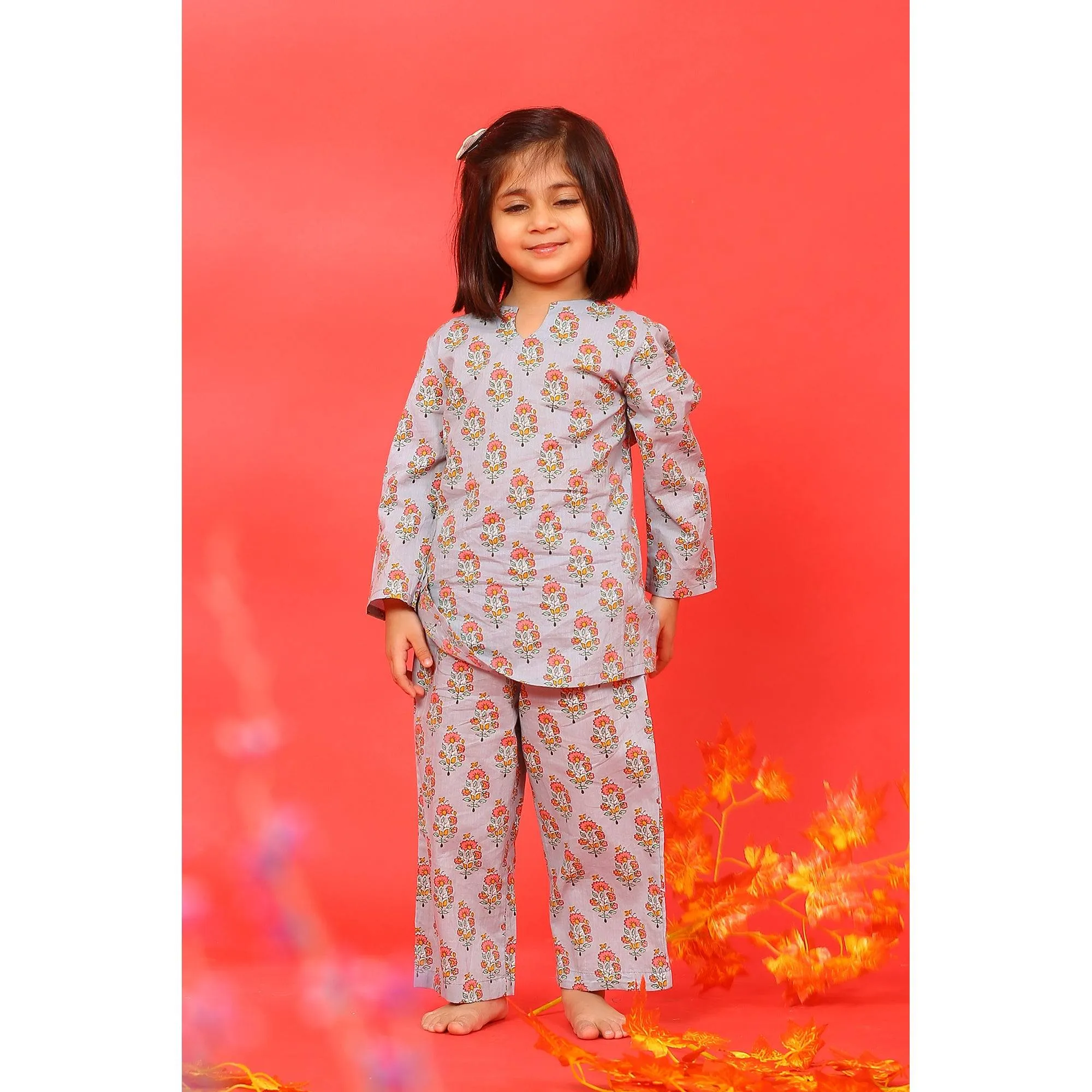 Bouquet Motif on Grey Kids Loungewear Set