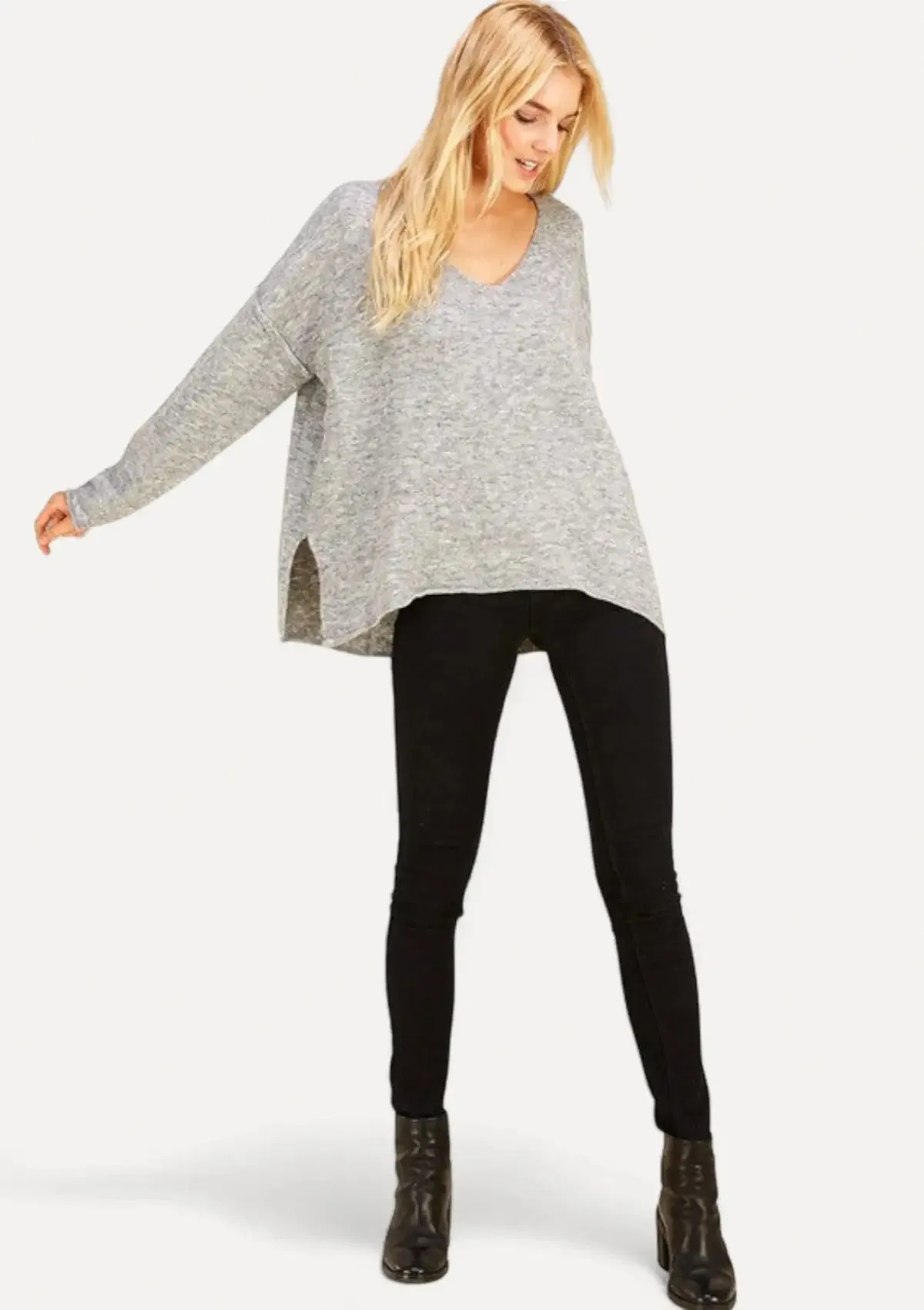 Octavia V-Neck Sweater - Charcoal