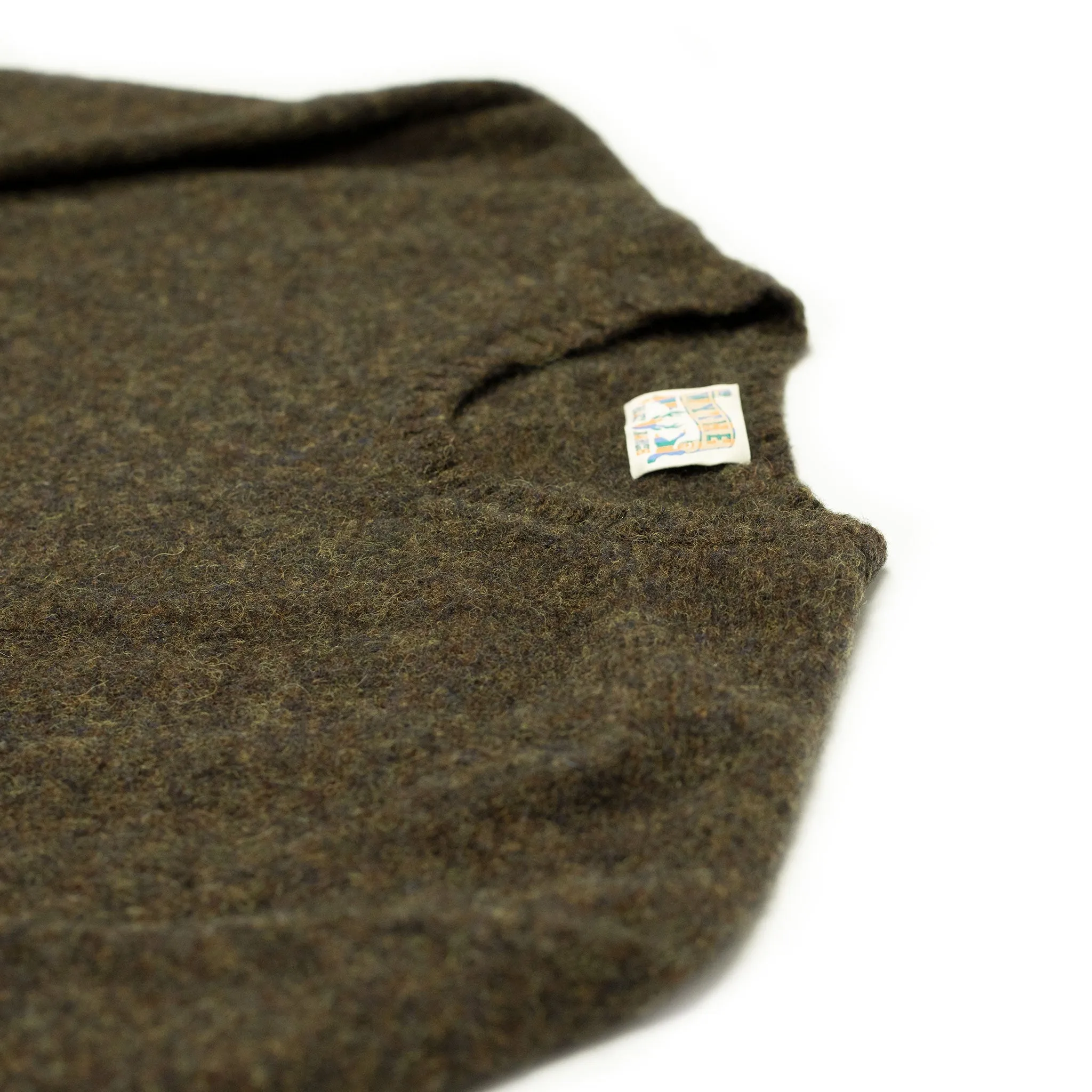 Saddle shoulder sweater in "Cocoa Brown" washed shetland wool