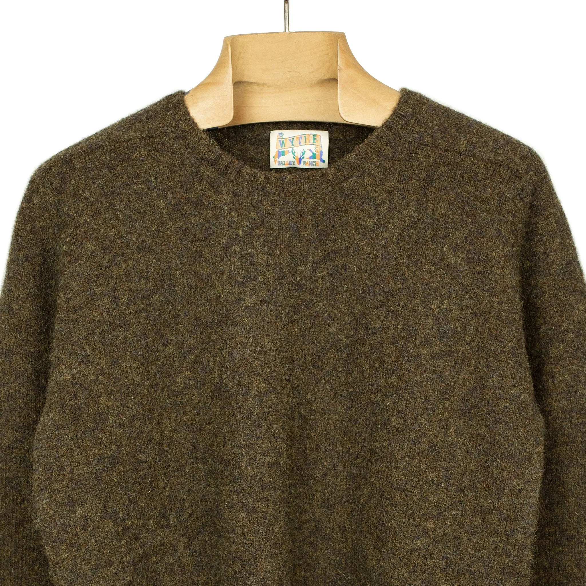 Saddle shoulder sweater in "Cocoa Brown" washed shetland wool