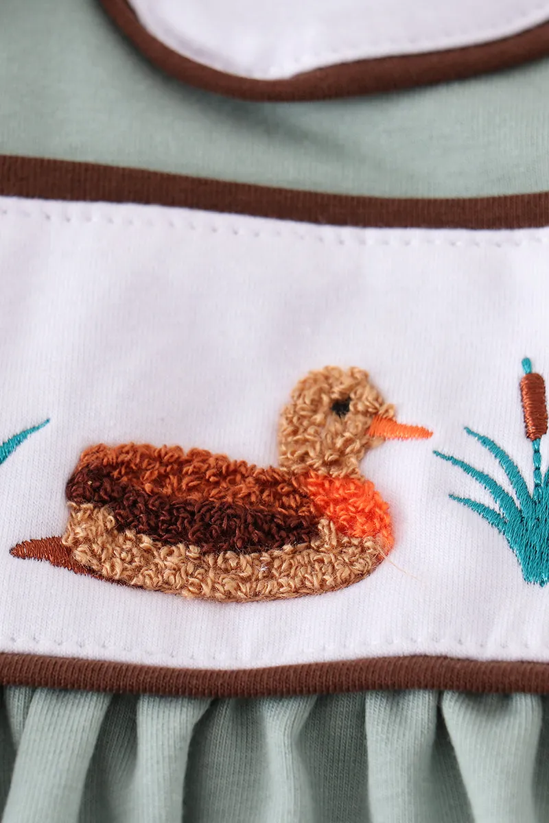 Sage duck french knot girl set