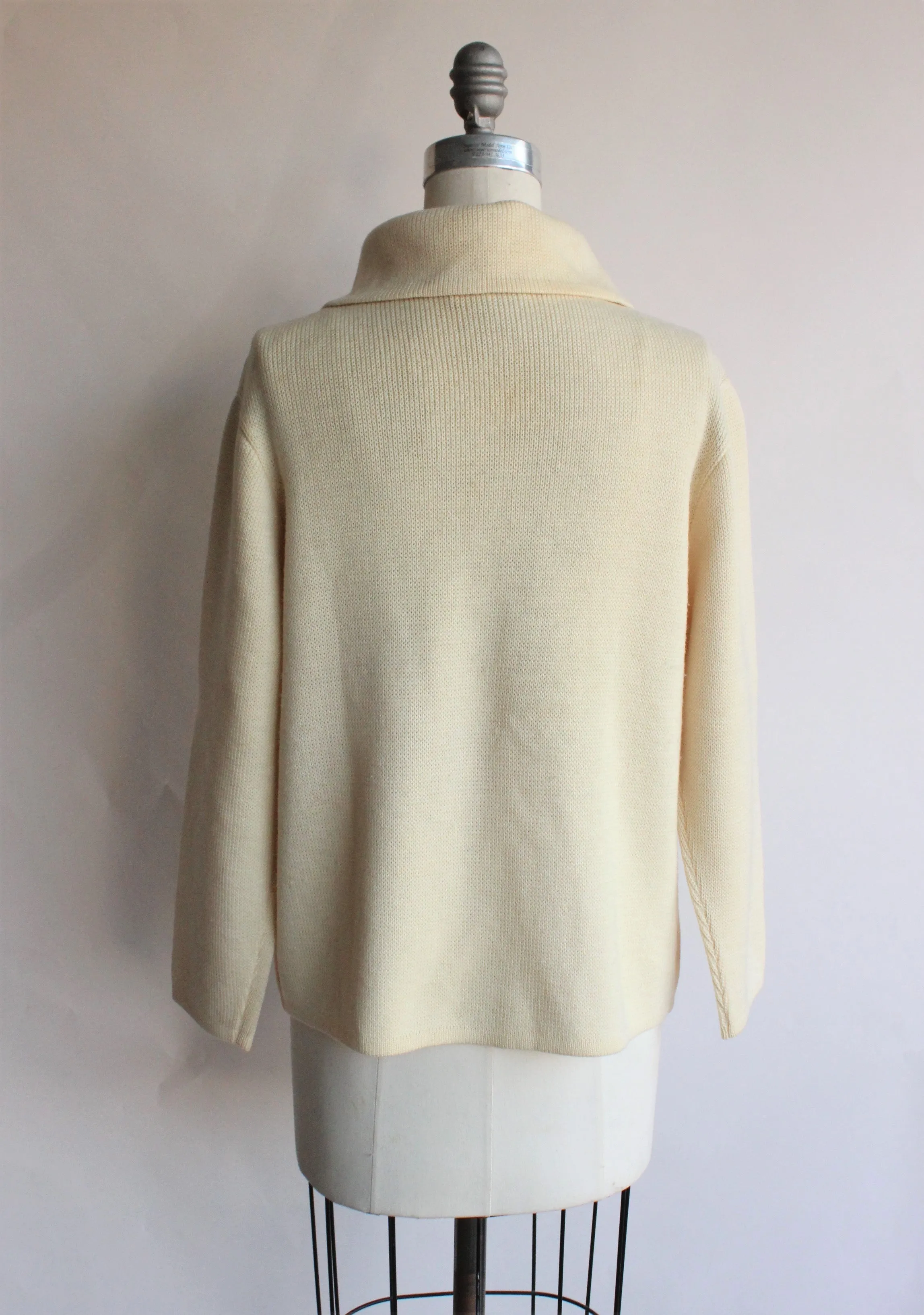 Vintage 1960s Yellow Wool Cardigan Sweater With Pockets